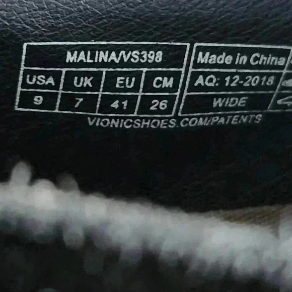 Vionic Women’s Black Suede Slip-On Flats US 9 Dark Academia - Picture 16 of 16